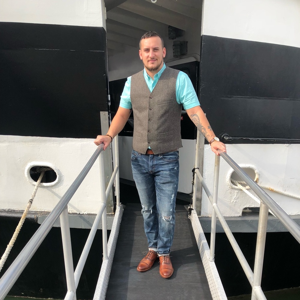 Meet your Posher, Andrew